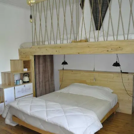 Bed and Breakfast Loustalneou