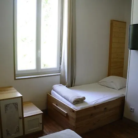 Bed and Breakfast Loustalneou
