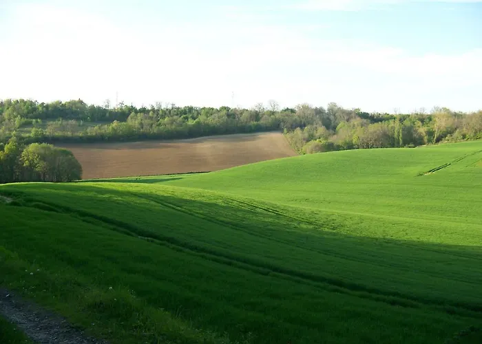 Loustalneou Bed and Breakfast Saint-Pierre-de-Clairac